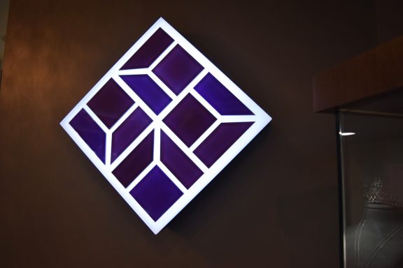 High End Jewelry Room - Illuminated Signage